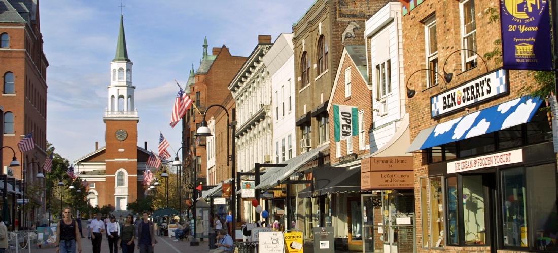 Burlington Vermont: Discover Vermont's beautiful cities, towns and beautiful landscapes.  Vermont is also called the green state due to its lush forests and rolling hills.  See America - See Vermont!