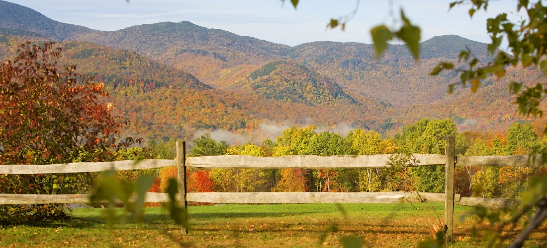 Discover Vermont's beautiful cities, towns and beautiful landscapes.  Vermont is also called the green state due to its lush forests and rolling hills.  See America - See Vermont!