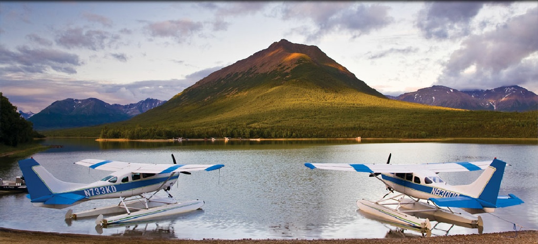Alaska Travel Guide - grab a float plane to the back country