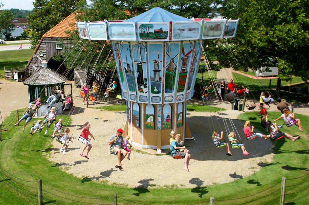 Nelis’ Dutch Village in Holland, Michigan ; Photo Credit: Nelis’ Dutch Village