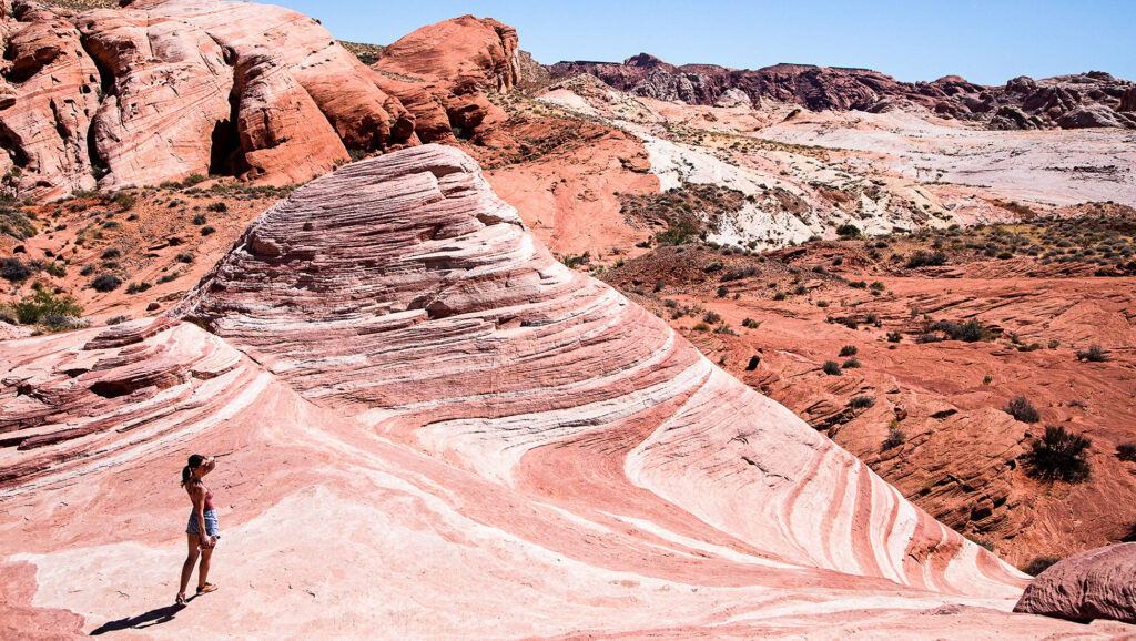 Taking in nature’s red hues in Valley of Fire State Park