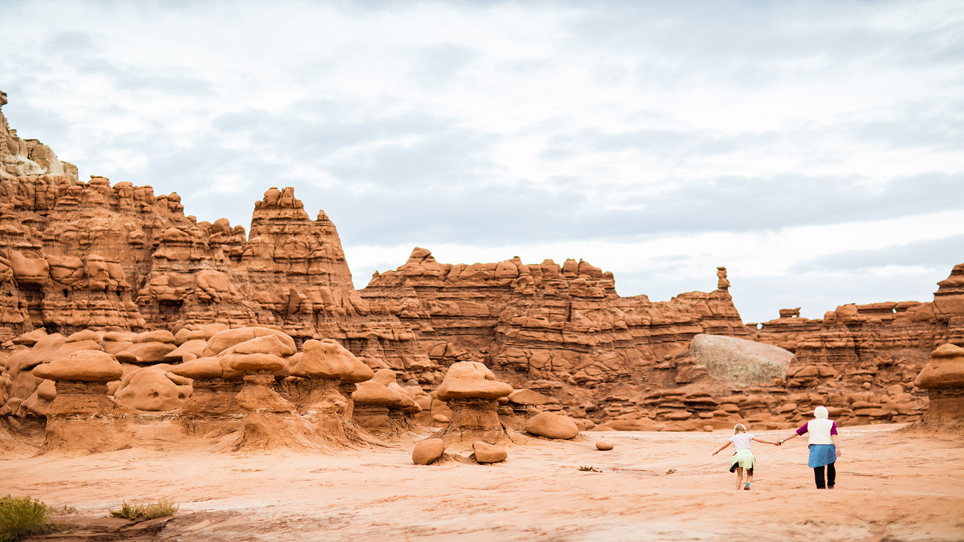 Hiking in Goblin Valley State Park, Utah