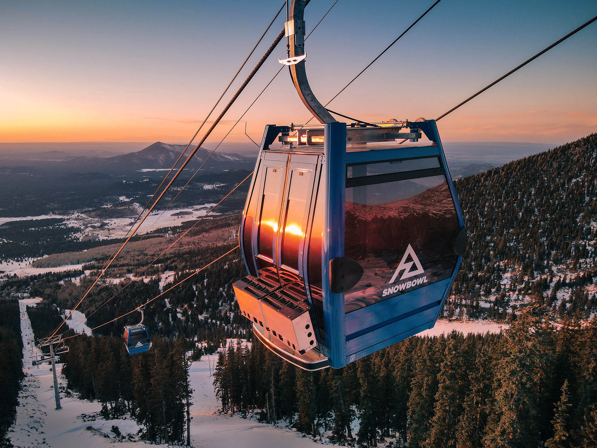 Scenic views on a gondola ride at the Arizona Snowbowl resort in Flagstaff, Alabama
