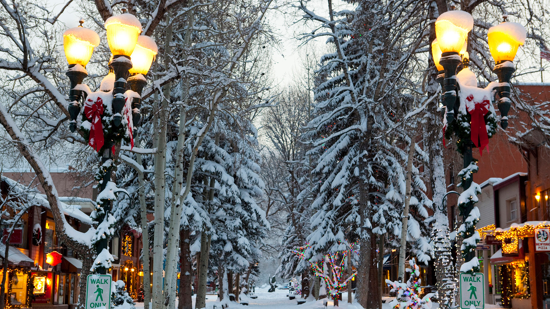 The snowy streets of downtown Aspen, Colorado, in winter