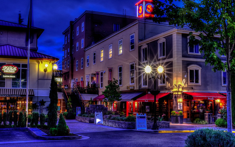 Fifth Street Market in Eugene, Oregon