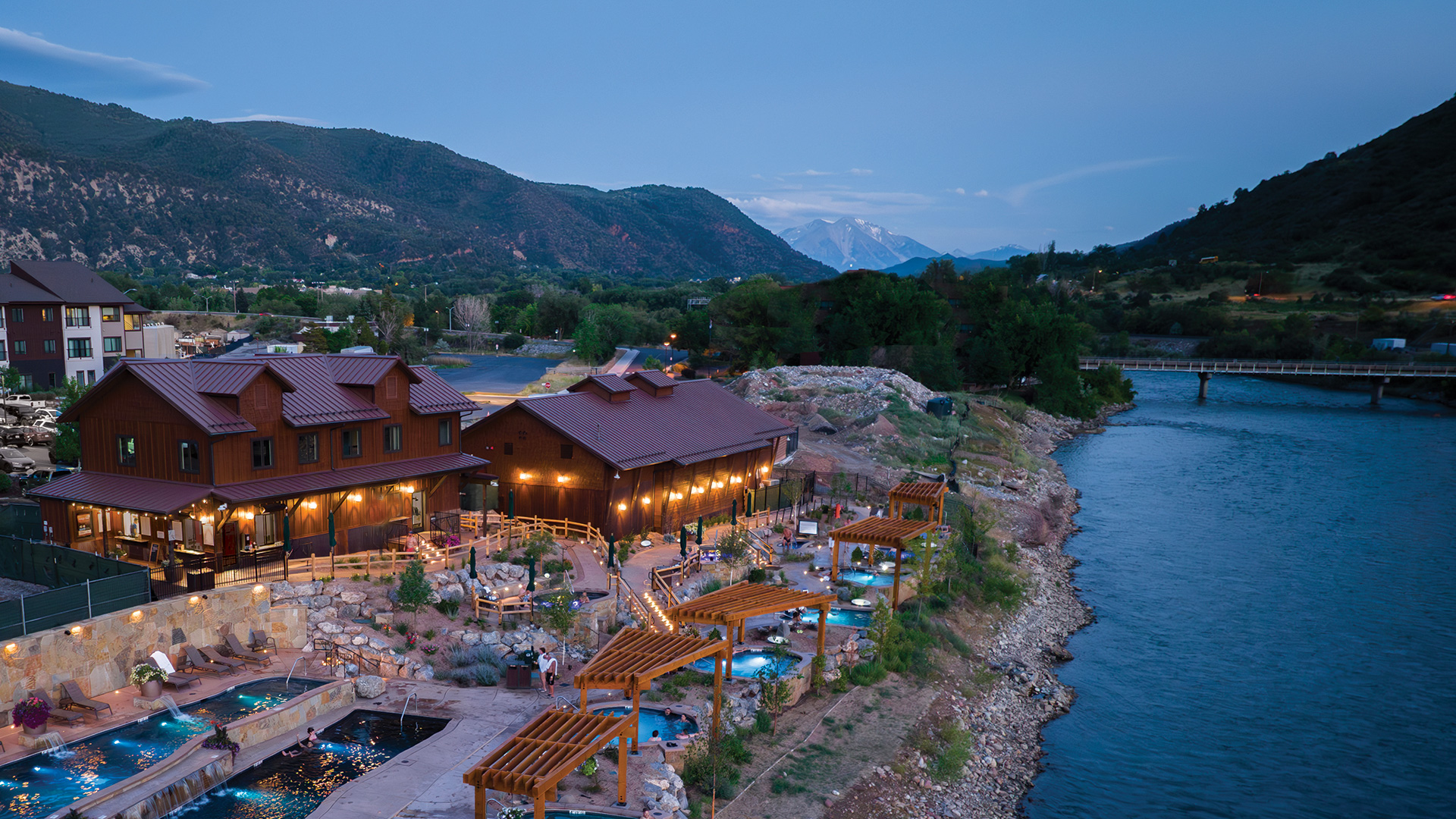Iron Mountain Hot Springs in Glenwood Springs, Colorado; Credit: Visit Glenwood Springs