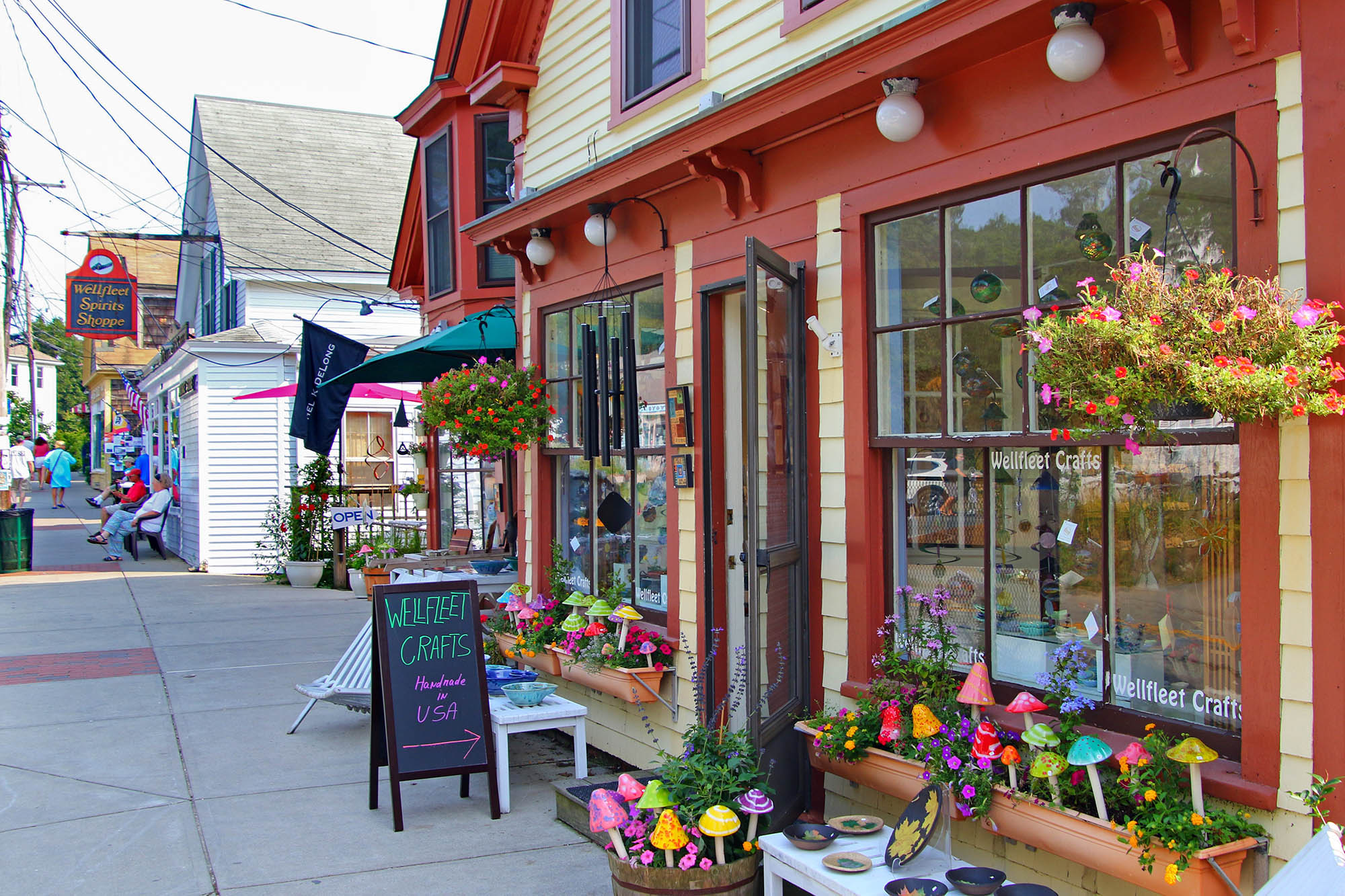 A charming storefront in Downtown Wellfleet, Massachusetts; Credit: Paul Scharff