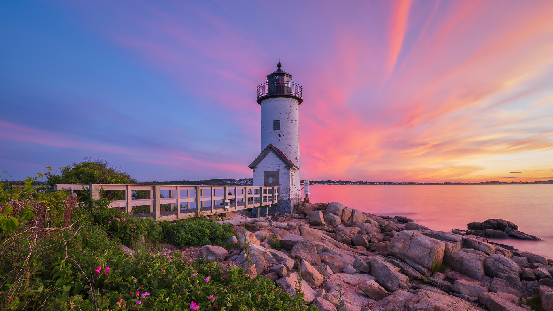 Annisquam Light in Gloucester, Massachusetts; Credit: Rob Davies
