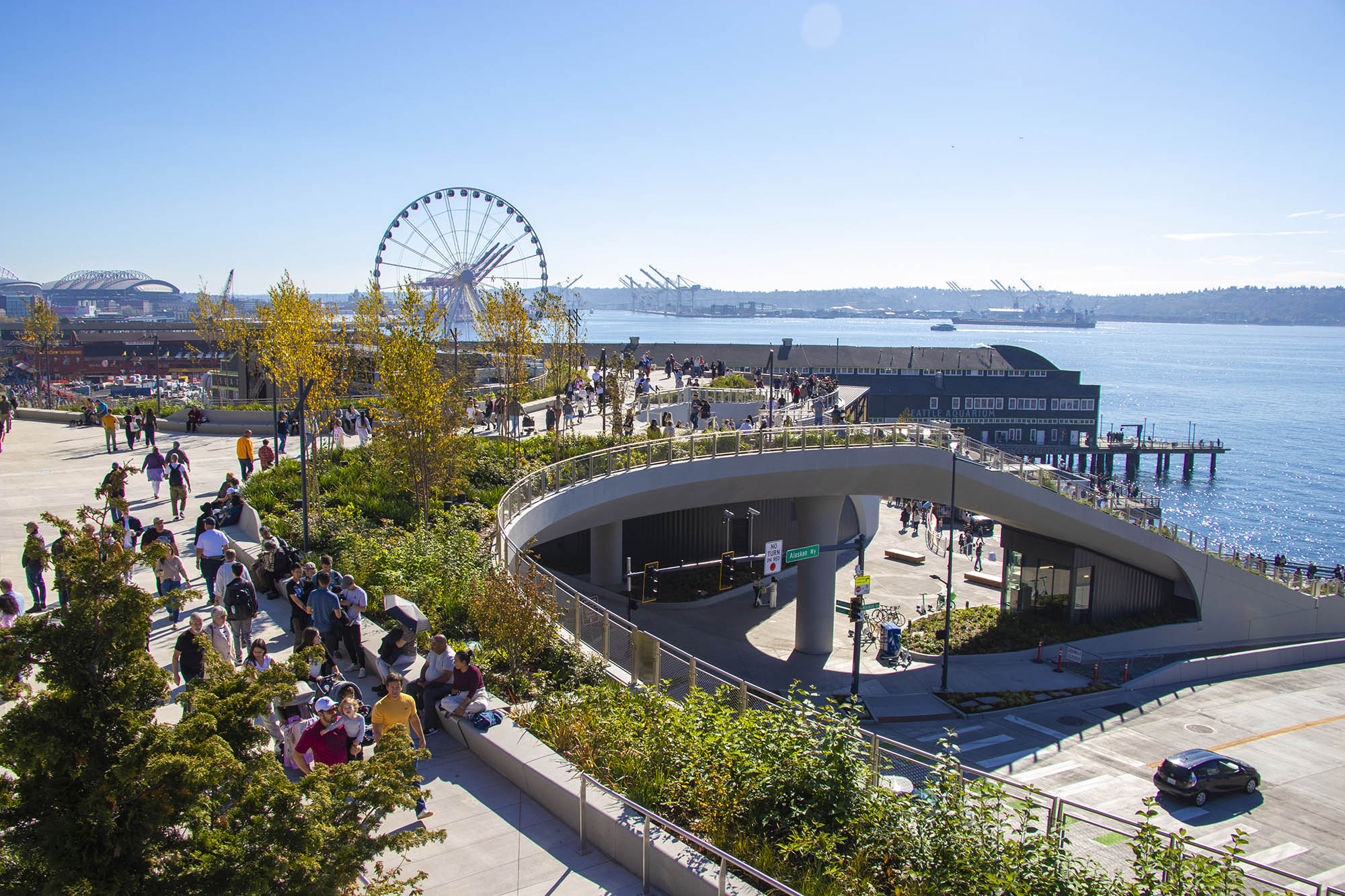 Views of the Seattle Great Wheel from the Overlook Walk in Seattle, Washington