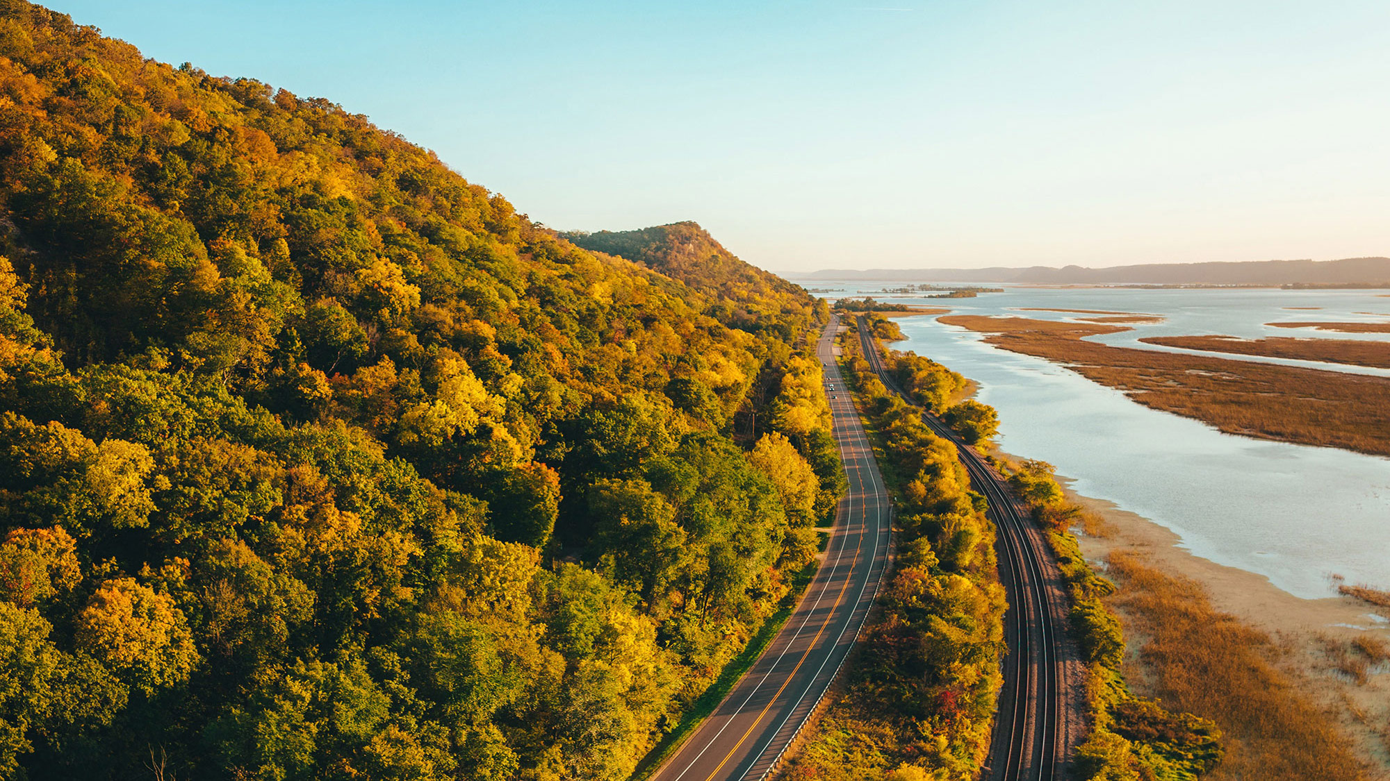 Wisconsin | Diversión en familia, Grandes Lagos, Aventuras - Visit The  Estados Unidos, image size:2000x1125