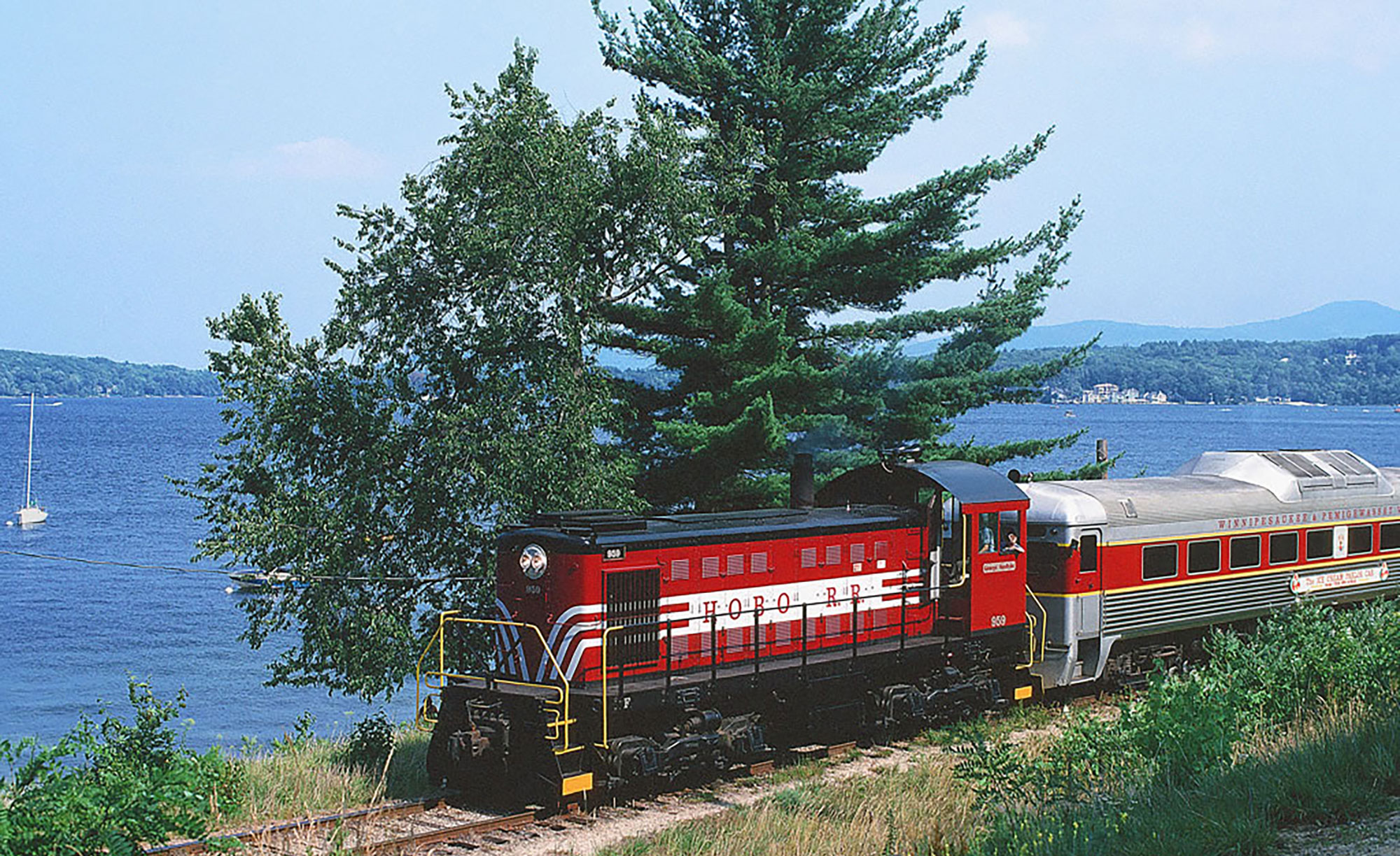 The Winnipesaukee Scenic Railroad near Meredith, New Hampshire; Credit: John Sesonske