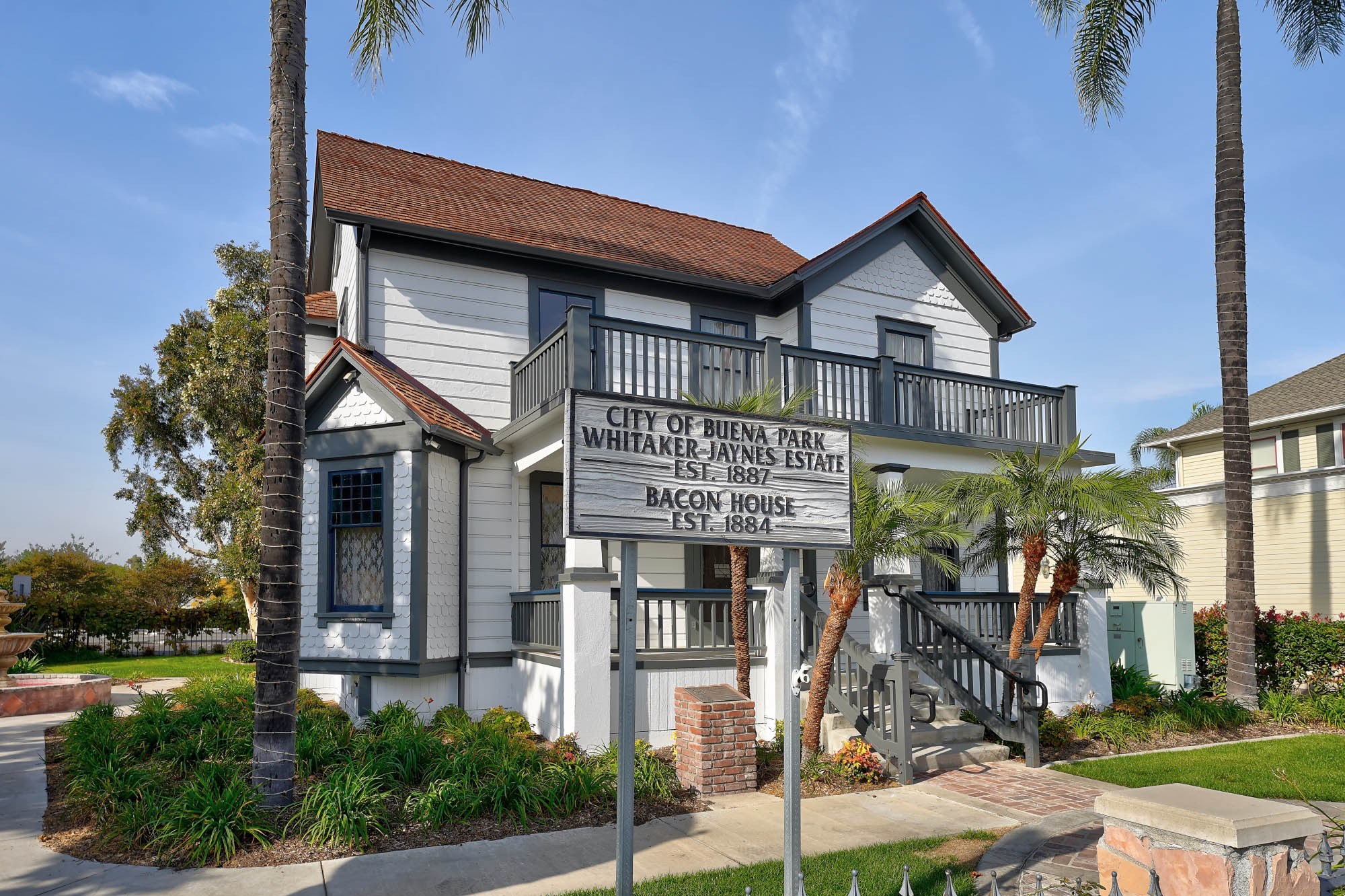 Exterior of the historic Whitaker Jaynes Estate in Buena Park, California