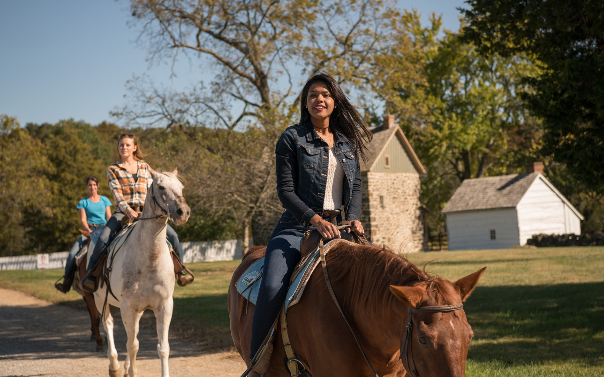 Horseback riding tour of Gettysburg National Military Park in Pennsylvania
