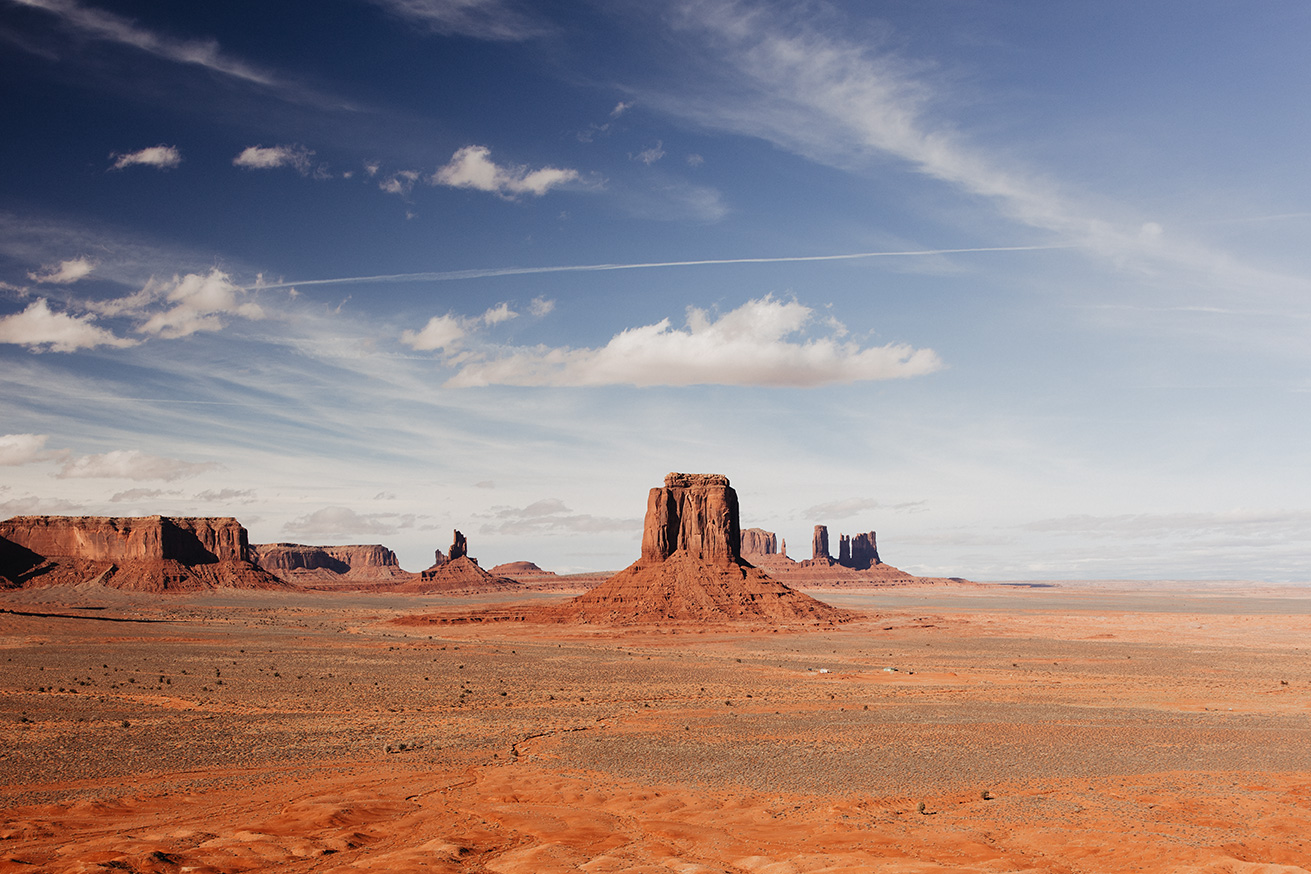 Artist Point in Monument Valley Navajo Tribal Park