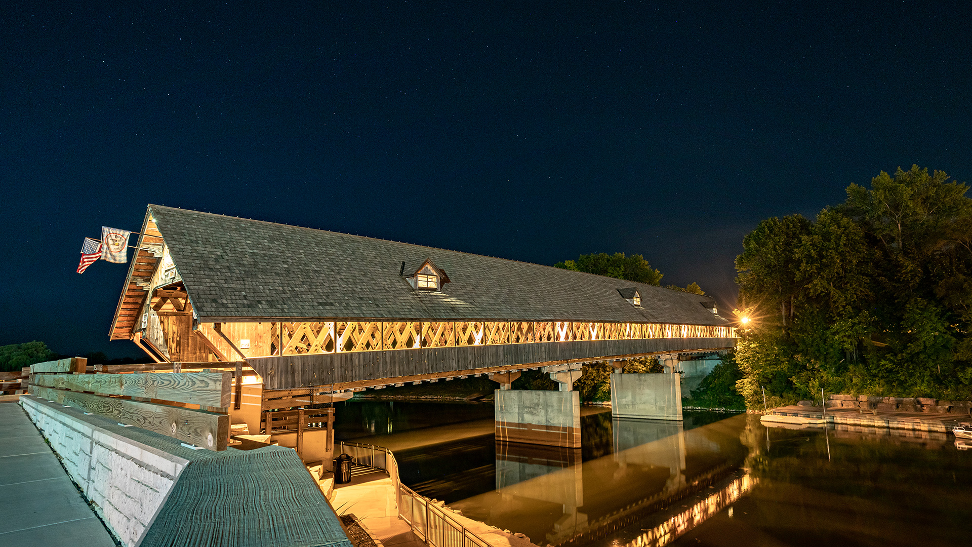 Historic Holz Brücke Covered Bridge in Frankenmuth, Michigan