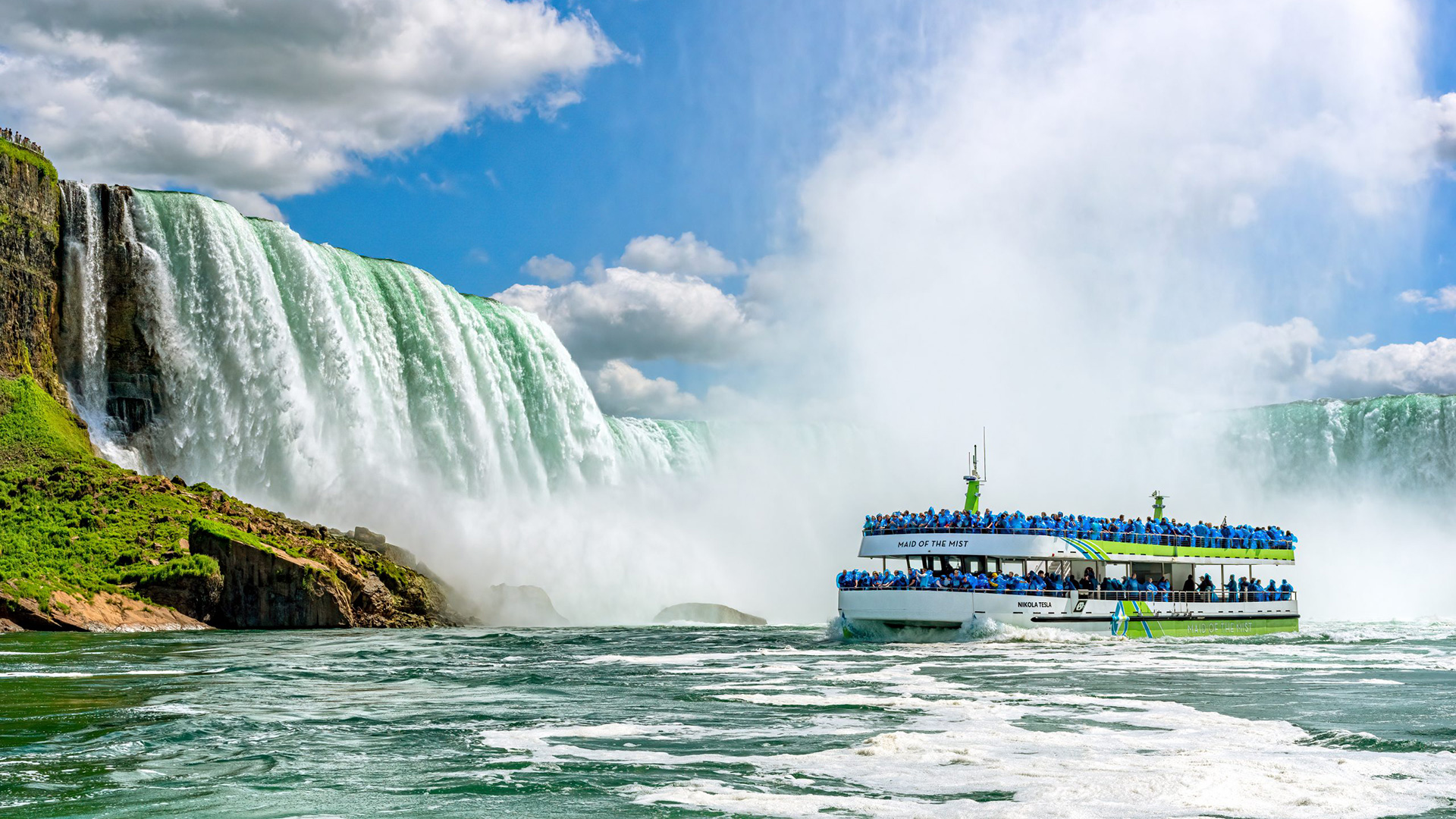 Maid of the Mist sightseeing boat near the falls in Niagara Falls, New York.