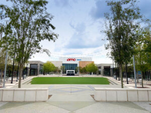 Metropark Square in Shenandoah, Texas; Credit: Visit Shenandoah Texas