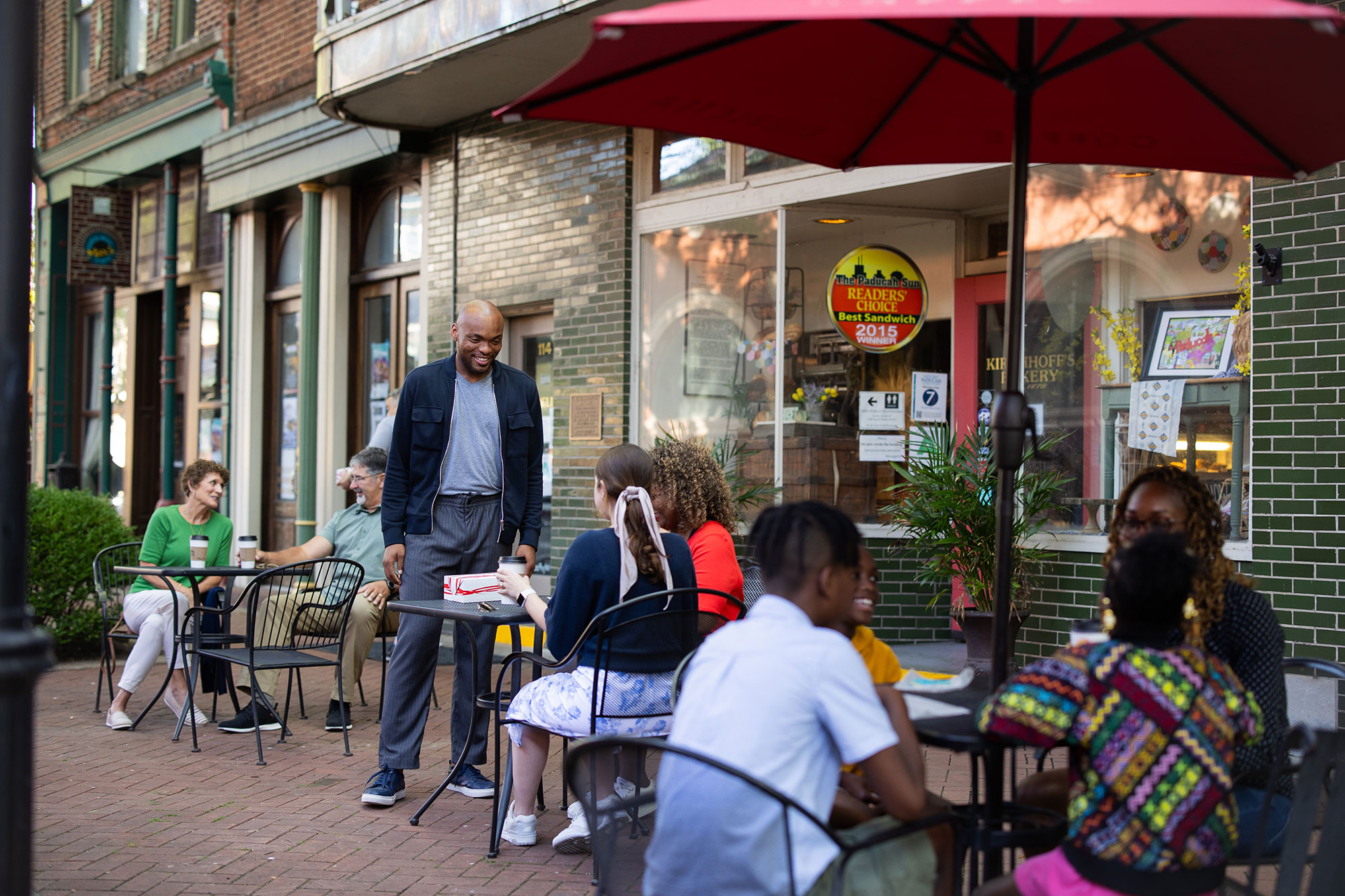 Outdoor dining at Kirchhoff’s Bakery and Deli in Paducah, Kentucky  
