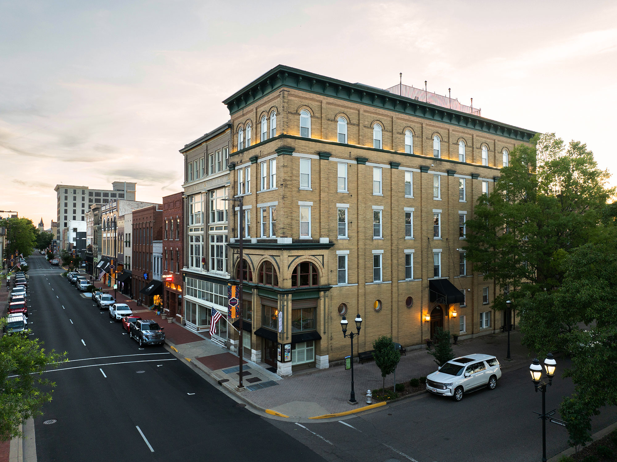 Intersection in downtown Paducah, Kentucky 
