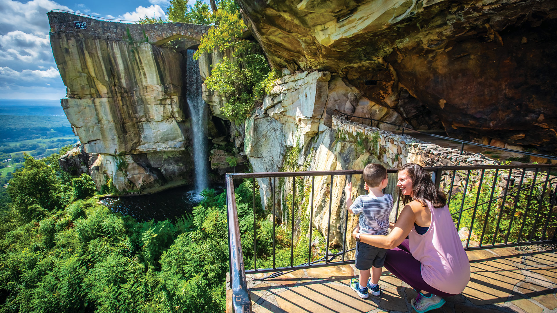 Viewing Lovers Leap waterfall from Lookout Mountain in Chattanooga, Tennessee; Credit: Nathan Lambrecht/Journal Communications Inc.