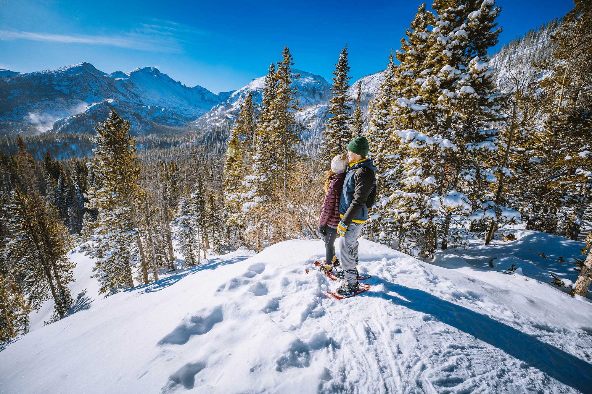 Snowshoeing near Estes Park, Colorado; Credit: John Berry/Visit Estes Park