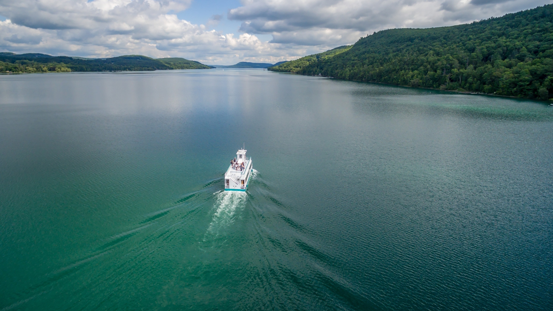 Glimmerglass Queen boat tour on Lake Oswego in Cooperstown, New York; Credit: This is Cooperstown