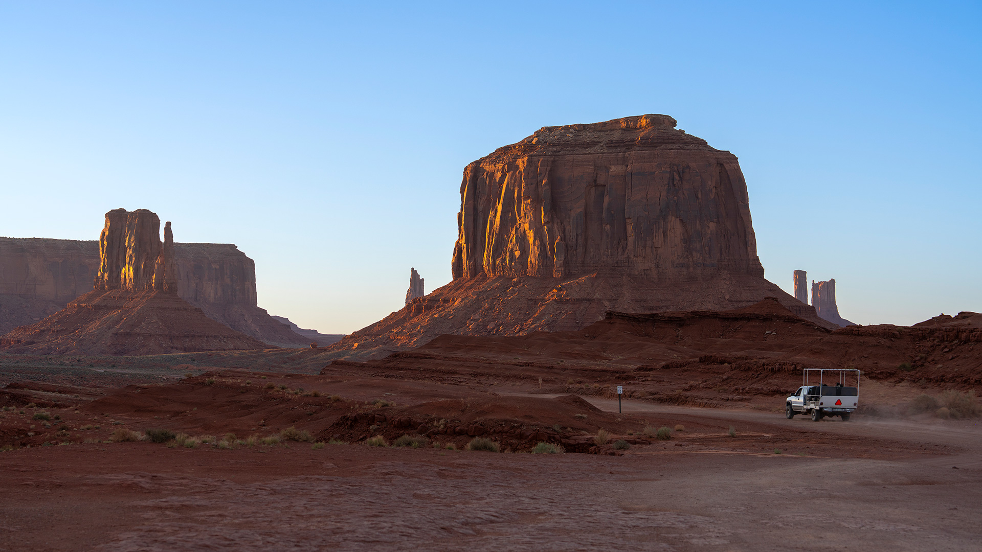 Monument Valley Navajo Tribal Park in Oljato-Monument Valley, Arizona