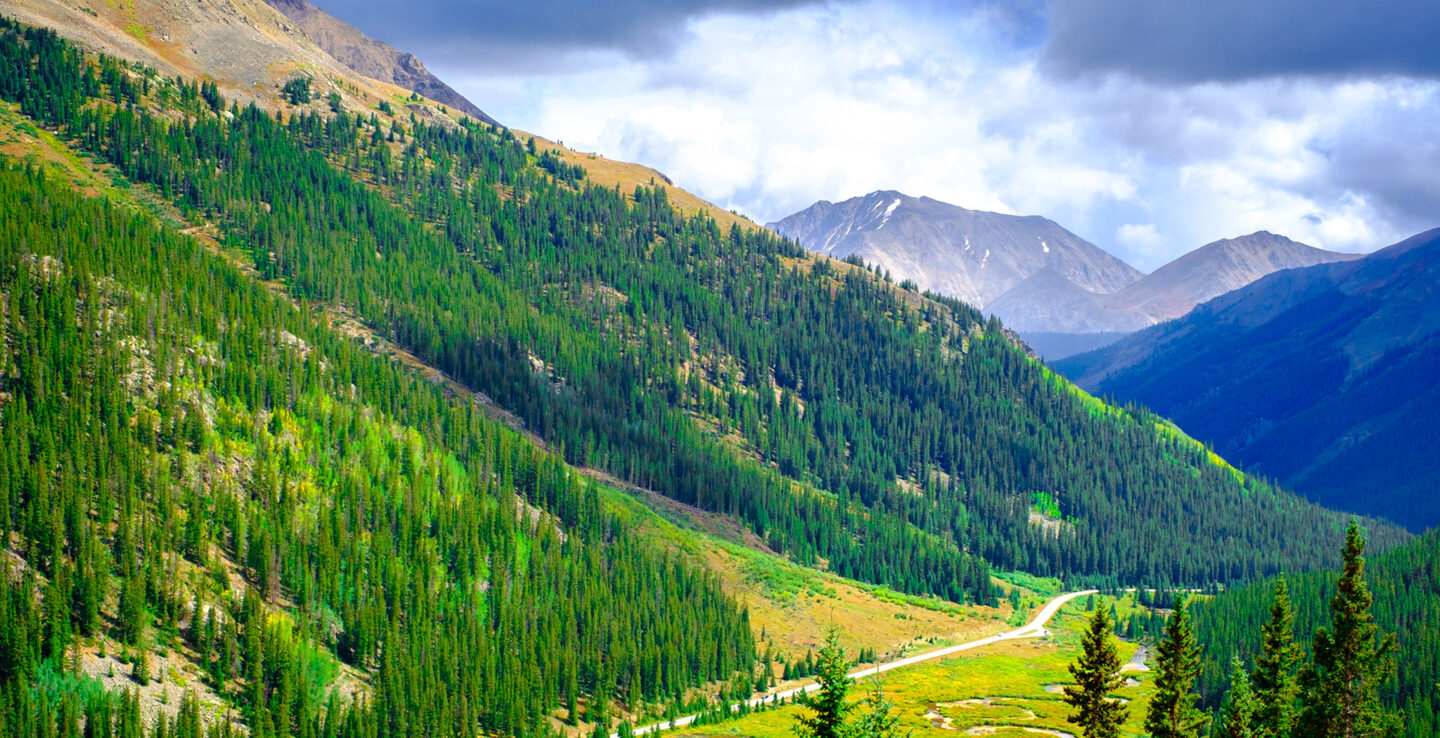 Independence Pass near Aspen, Colorado; Credit: Travel Shooters