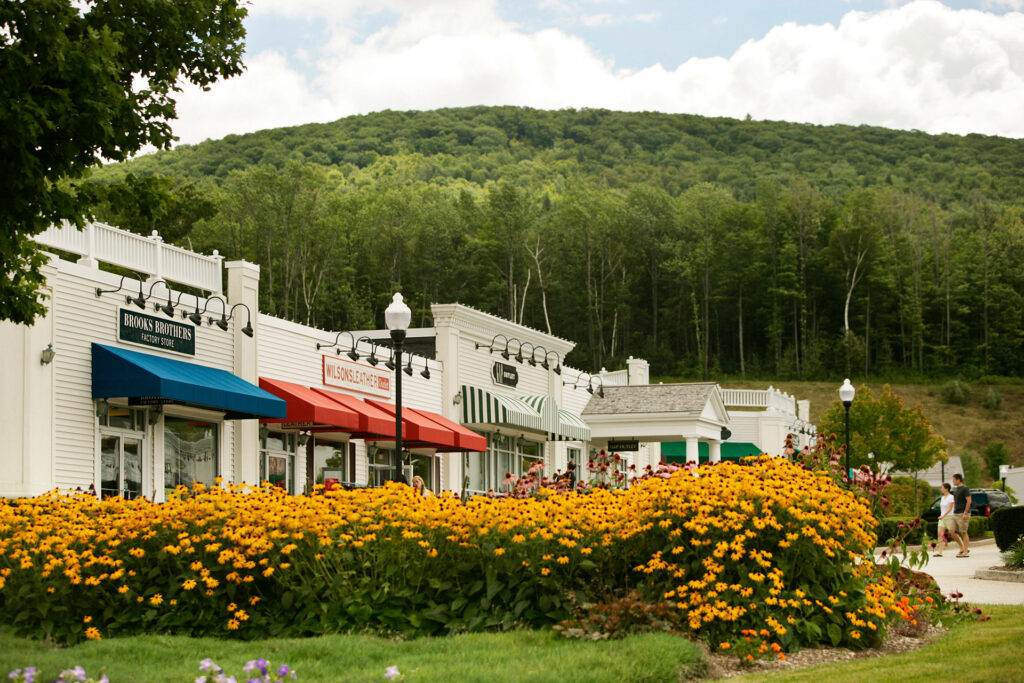 Lee Premium Outlets in The Berkshires, Massachusetts
