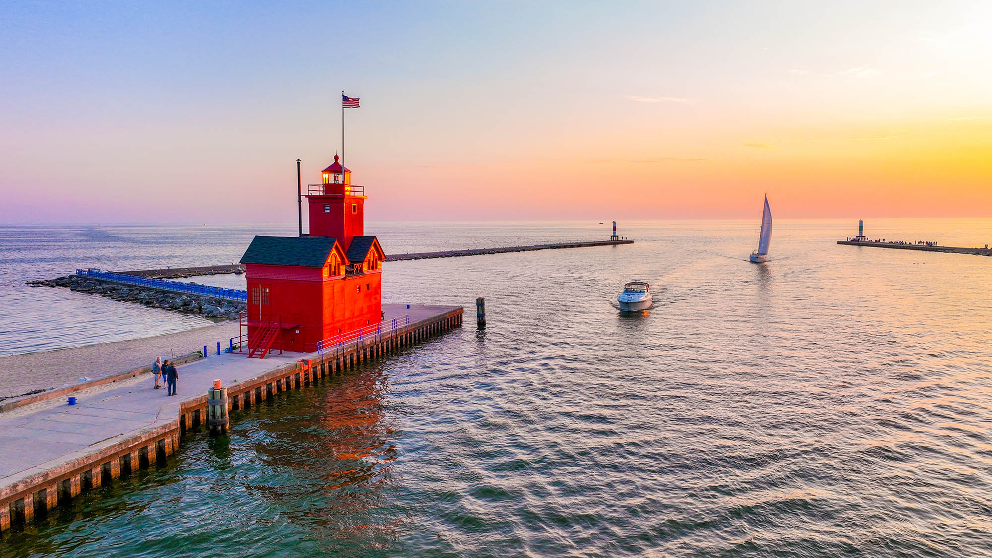 Holland Harbor Light at Holland State Park in Holland, Michigan; Credit: Holland CVB