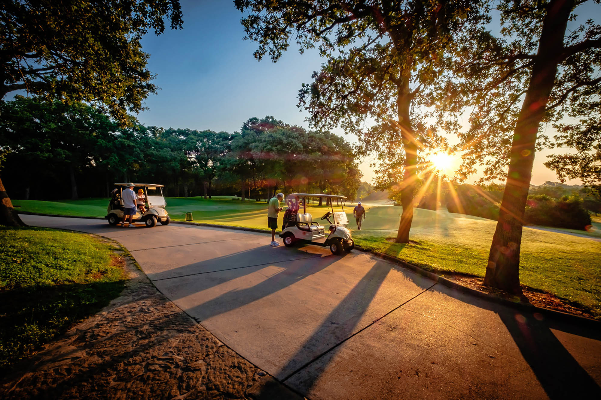 Sunrise over the Grapevine Golf Course in Grapevine, Texas; Credit: Grapevine CVB